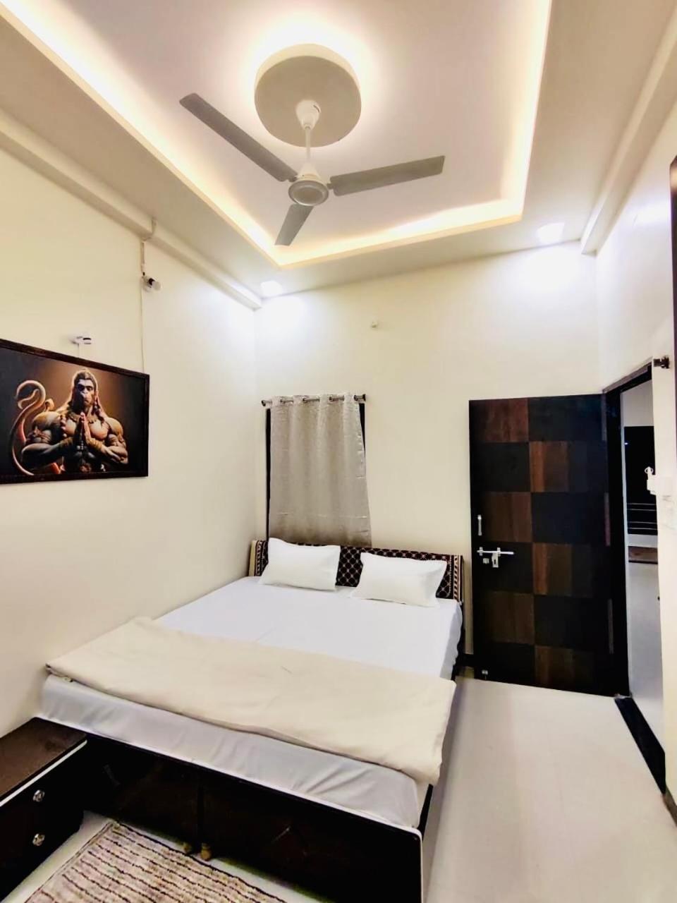 Willa Shivdwelling Ujjain Zewnętrze zdjęcie